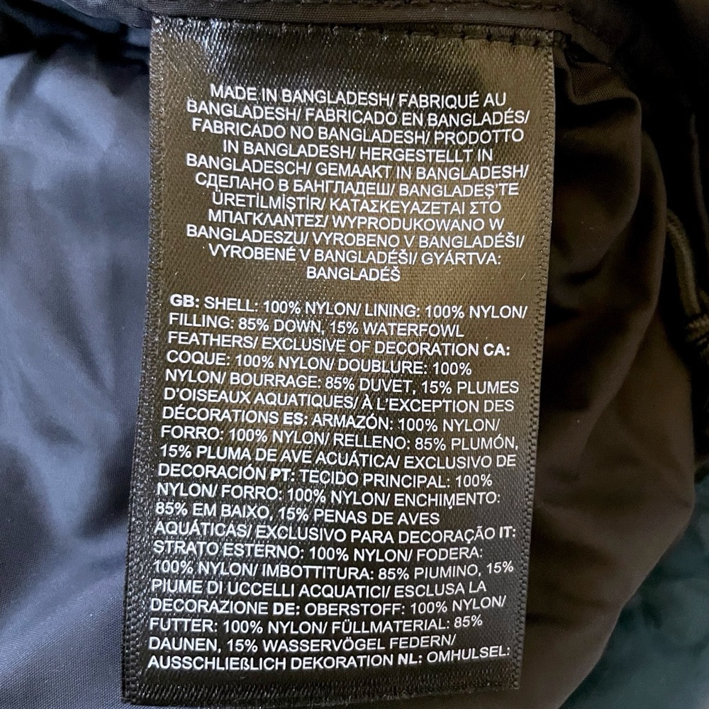 The North Face Men’s 1996 Retro Nuptse Jacket - Picture 8 of 10